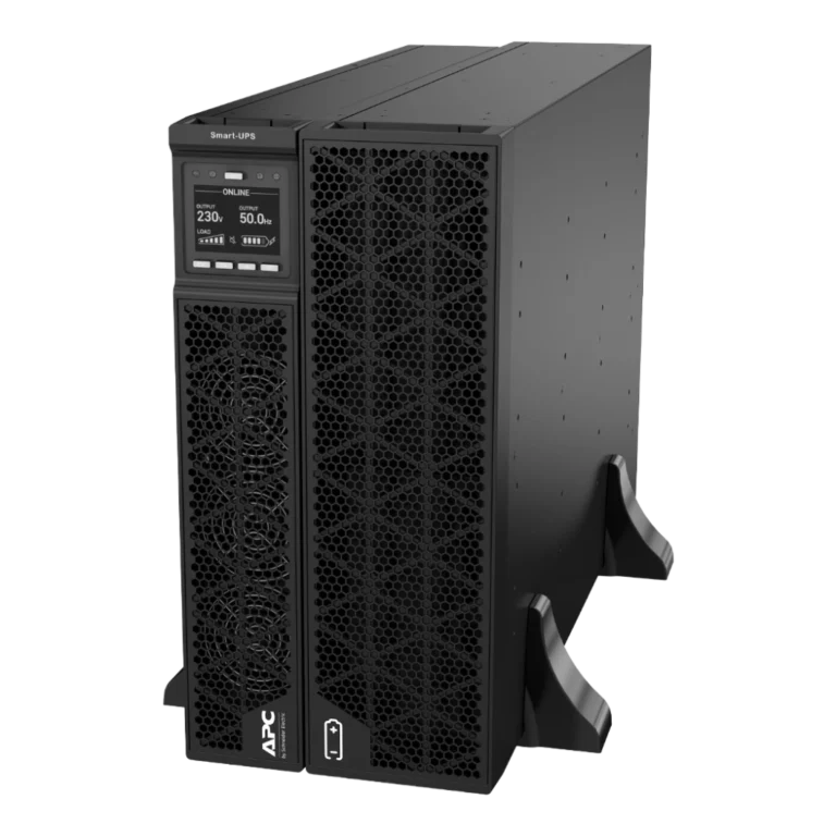 APC Smart-UPS SRT 10kVA - Vue 3/4 avant gauche mode tour APC Smart-UPS SRT 10kVA SRTG10KXLI en mode tour, vue 3/4 avant gauche, 4 ventilateurs circulaires façade, écran LCD ONLINE 230V 50Hz, logo APC, pied de tour
